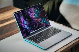 MacBook Pro 14-inch M3 Pro – Portabilitas Tanpa Kompromi