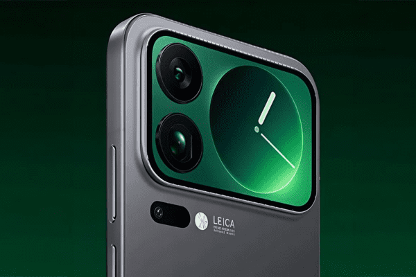 10 HP Flagship Android Terkencang September 2025 Versi AnTuTu